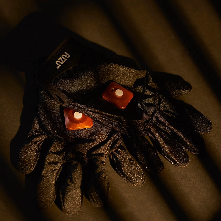 Fuzu Vibrating Massage Gloves
