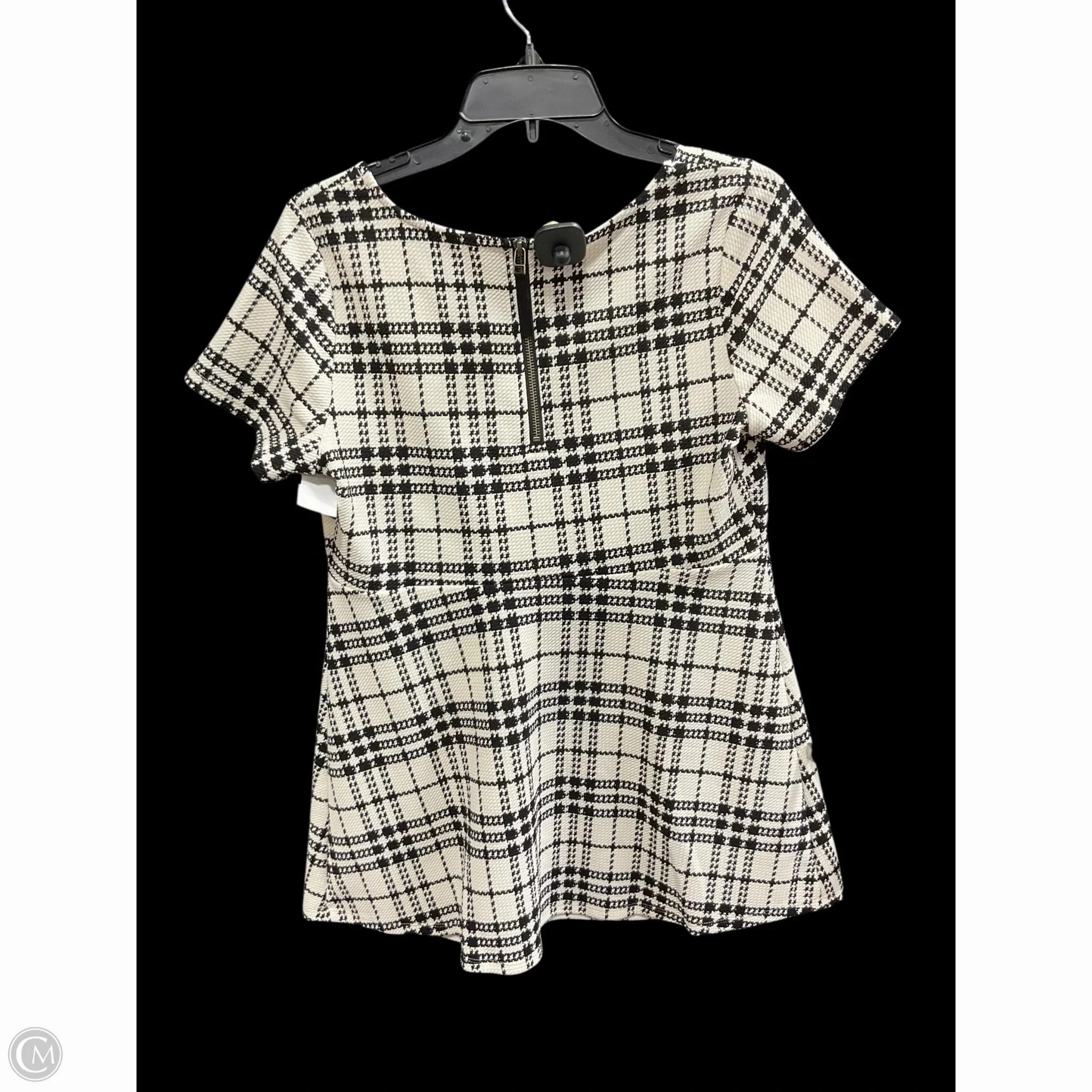 Maternity Top Short Sleeve By Motherhood, Size: M