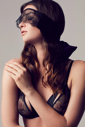 Sylvia Blindfold