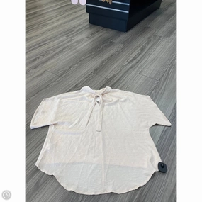 Top Short Sleeve By Shein In Cream, Size: 1x