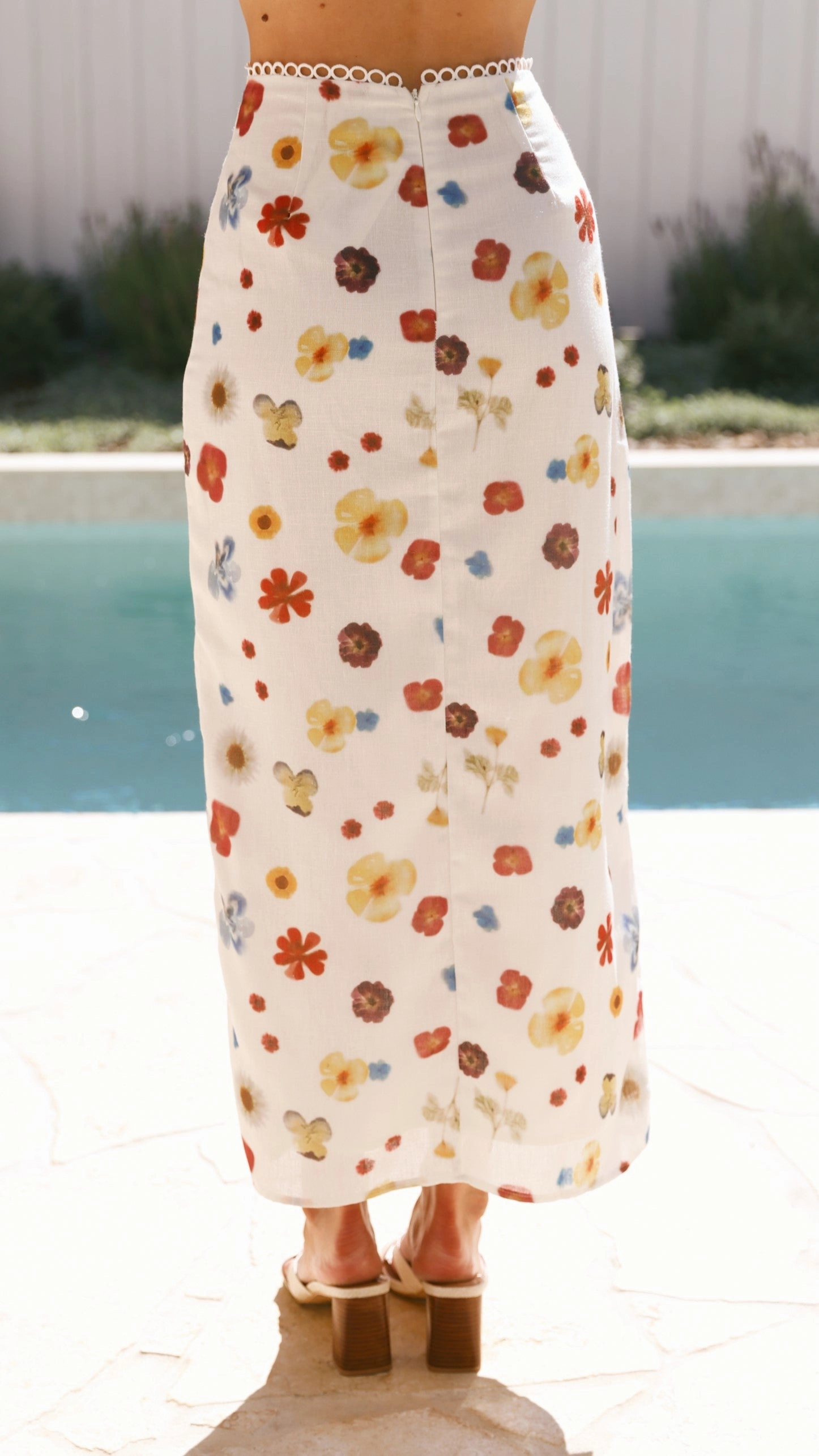 Vaiana Maxi Skirt - Cream / Floral